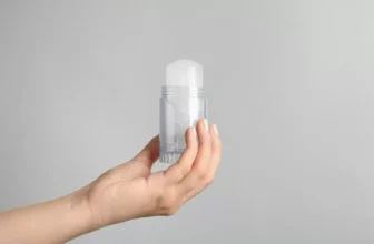 Pedra Hume: origem, para que serve, preço, como usar, cuidados e mais!