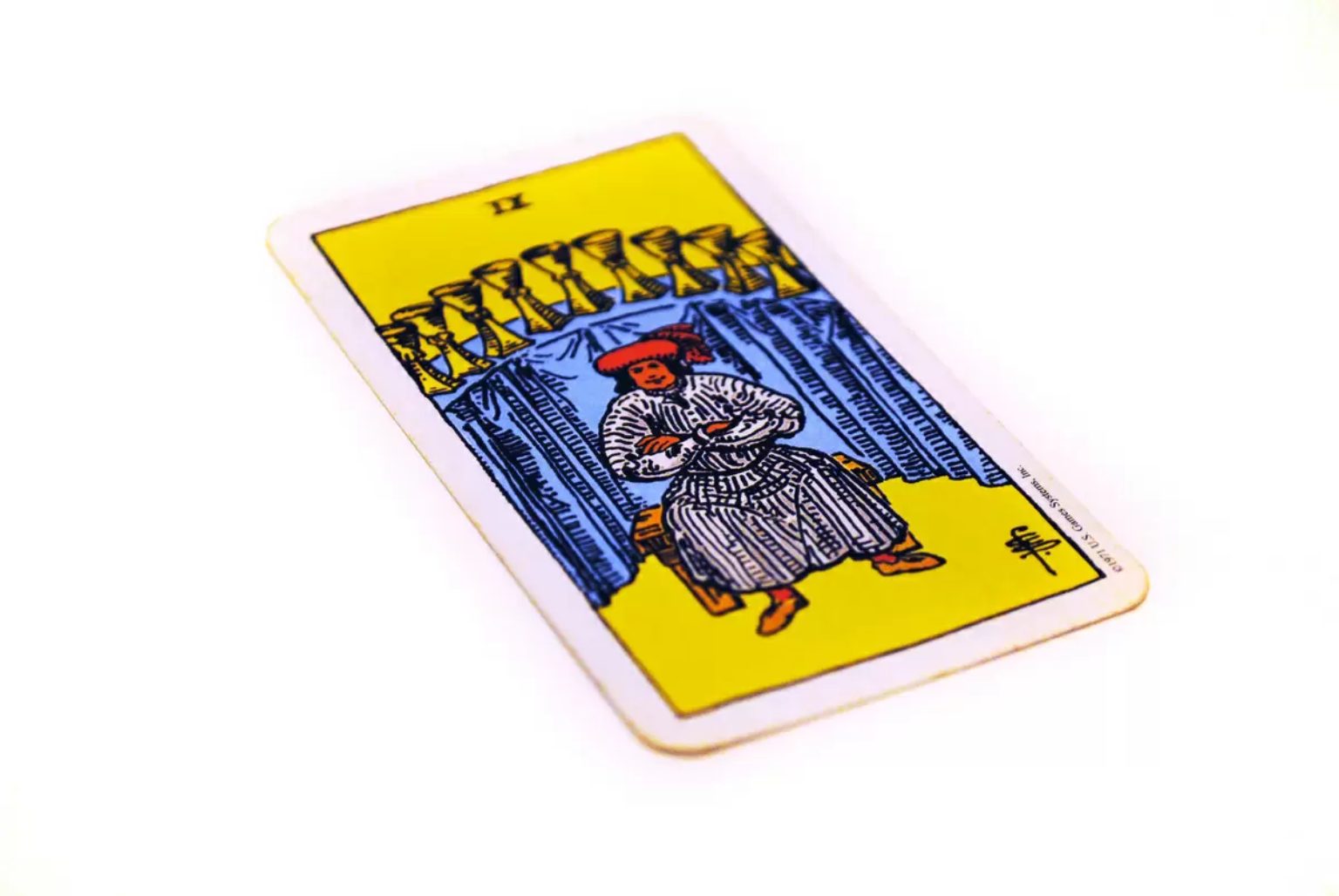 9 de Copas no Tarot: significado da carta, no amor, trabalho e mais ...