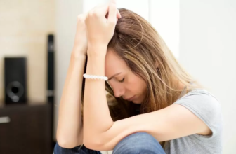 Vazio existencial: saiba o que é, sintomas, como lidar e mais!