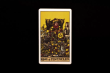 Rei de Ouros no Tarot: significado da carta, no amor, trabalho e mais!
