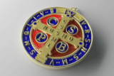 Medalha de São Bento: conheça sua origem, inscrições, como usar e mais!