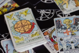 Significado da carta Roda da Fortuna no Tarot: no amor, trabalho e mais!